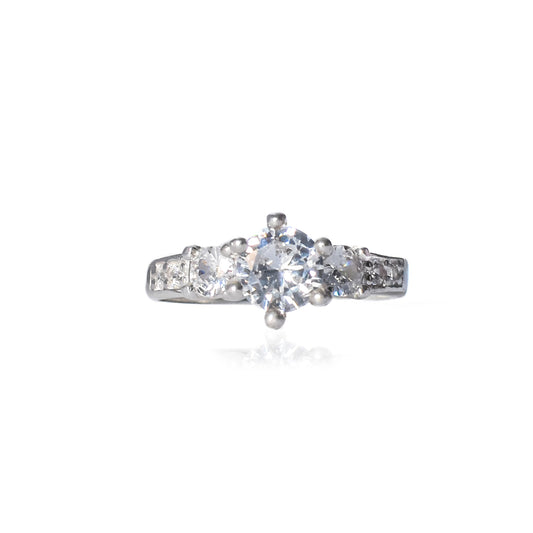 anillo de compromiso, anillo con diamante, anillo de piedra, anillo de compromiso de plata, anillo con piedra grande, anillo de pareja, anillo de plata
