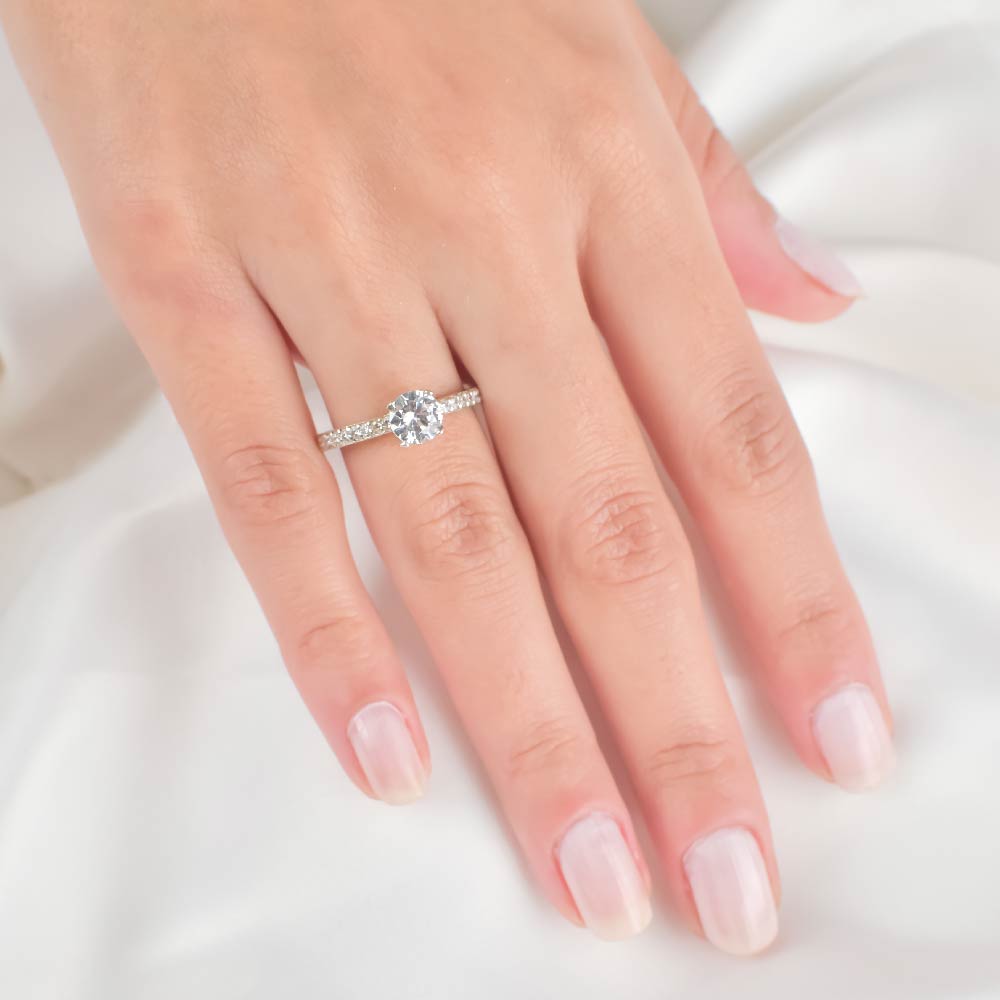 anillo de plata con piedras, anillo de compromiso, anillo de promesa, anillo de plata, anillo con diamantes, anillo de pareja, anillo de mujer, anillo con piedras