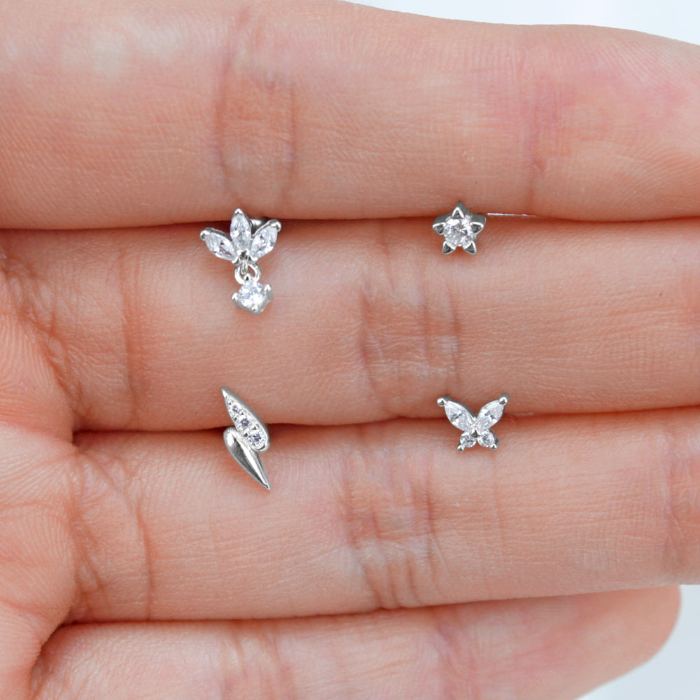 Piercing en diferentes formas plateadas